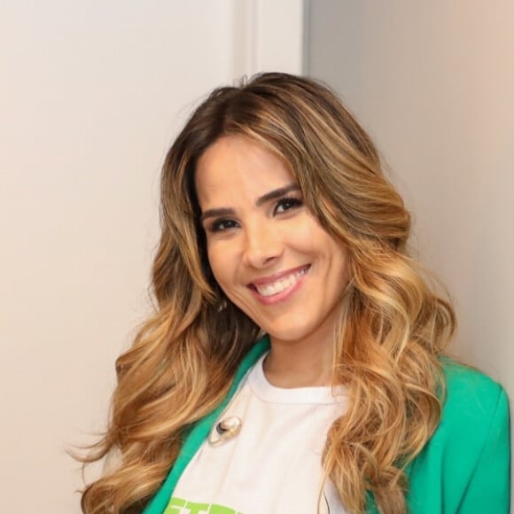 Os rumores sobre o romance entre Wanessa Camargo e Dado Dolabella começaram em maio, logo após o anúncio do fim do casamento de 17 anos da cantora com o empresário Marcus Buaiz