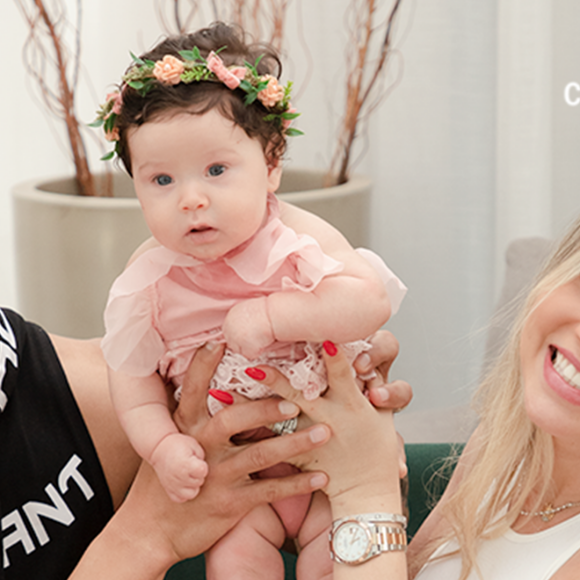 Hulk abriu o álbum de fotos da celebração de 3 meses de Zaya