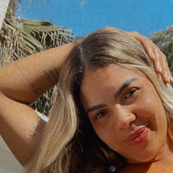 Biel e Tays Reis começaram o namoro durante o reality 'A Fazenda 12'