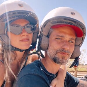 Giovanna Ewbank e Bruno Gagliasso reforçaram a necessidade de escutar o clamor dos pais e mães pretos: 'Famílias que se silenciam porque sabem que seu grito não é ouvido'