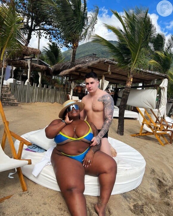 Jojo Todynho posta foto de biquíni neon e 'under boobs', em praia de Miami  - 30/10/2019 - UOL TV e Famosos