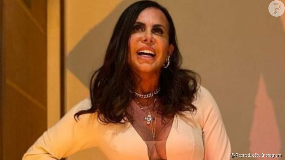 Gretchen rebate críticas após publicar vídeo de calcinha ao lado do marido