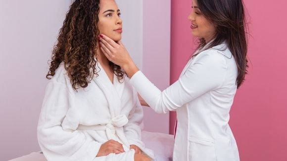 Feminização facial: o que é? Médica explica cirurgias plásticas possíveis em processo feito por Linn da Quebrada