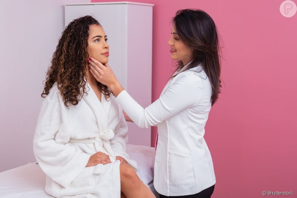 para realizar o processo, é importante procurar cirurgião de confiança e que seja membro da Sociedade Brasileira de Cirurgia Plástica, conta expert