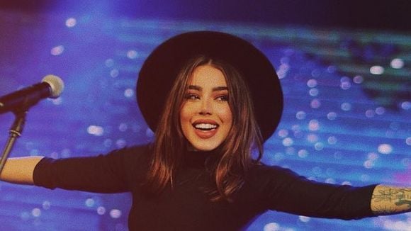 Vítima de violência doméstica, cantora gospel Julliany Souza relata experiência traumática: 'Quase morri'