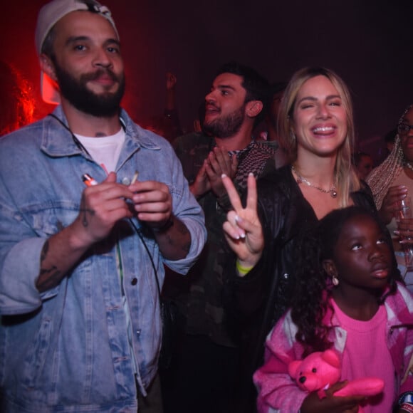 Giovanna Ewbank e a filha, Títi, no show de Ludmilla no Rock in Rio