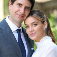 Tudo sobre o casamento intimista de Marcella Tranchesi e Rodrigo Klamt! Saiba detalhes do vestido de noiva
