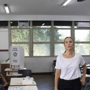 Ivete Sangalo faz primeira aparição pública após internação