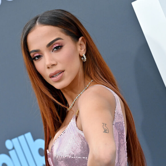 Anitta vai concorrer ao prêmio de Melhor Artista Latino com Bad Bunny, Becky G, J Balvin, Rosalía e Shakira