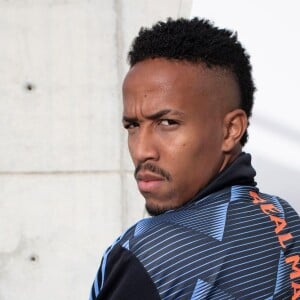 Salário de Éder Militão no Real Madrid é de R$ 36 milhões por ano