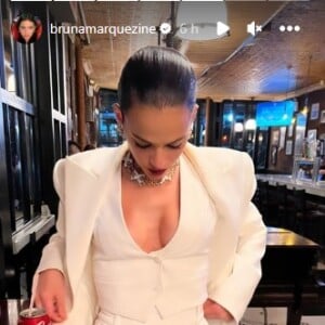 Bruna Marquezine postou fotos descontraídas após o evento com Xolo Maridueña