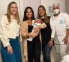 Viviane Araujo foi criticada após revelar que tem babás para cuidar do filho