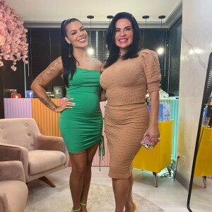 A Fazenda: Solange foi convidada do Vaca Cast, apresentado por Evelyn Regly