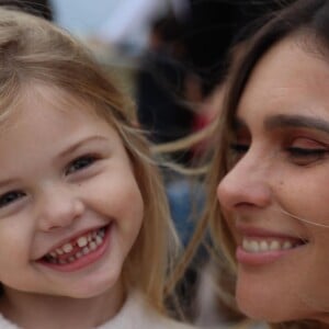 Maria Manoela é a filha caçula de Fernanda Lima; apresentadora tem mais dois filhos com Rodrigo Hilbert