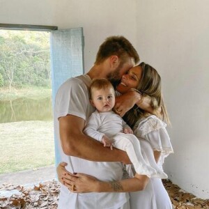 Fernanda Lima e Rodrigo Hilbert dividiram foto encantadora com a filha, Maria Manoela