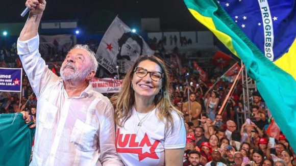 De militante petista à futura primeira-dama do Brasil: conheça a história de Janja Silva, esposa de Lula