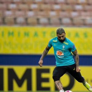 Desempenho de Gabigol foi elogiado nas redes sociais