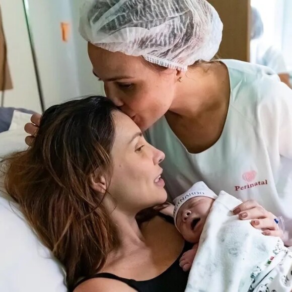 Camila Rodrigues é mãe de Bernardo, fruto do relacionamento com Vinicius Campanario