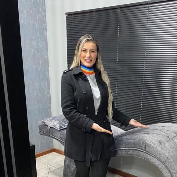 Andressa Urach foi acusada de tentar sacrificar o próprio filho durante surto psicótico