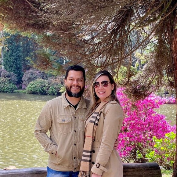 Thiago Lopes, marido de Andressa Urach, também rebateu as acusações de que ele teria sido o responsável por internar Andressa: 'Quem decide internar, não sou eu'