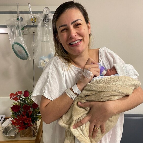 Andressa Urach já estaria ciente de que a internação se tornou assunto público, segundo ex-marido