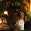Kate Moss janta com a família e amigos em Trancoso