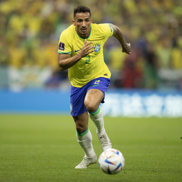 Danilo está fora dos próximos dois jogos da Seleção na primeira fase da Copa do Mundo do Catar