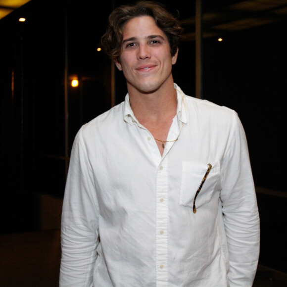 Romulo Neto anunciou separação de Cleo em 2016