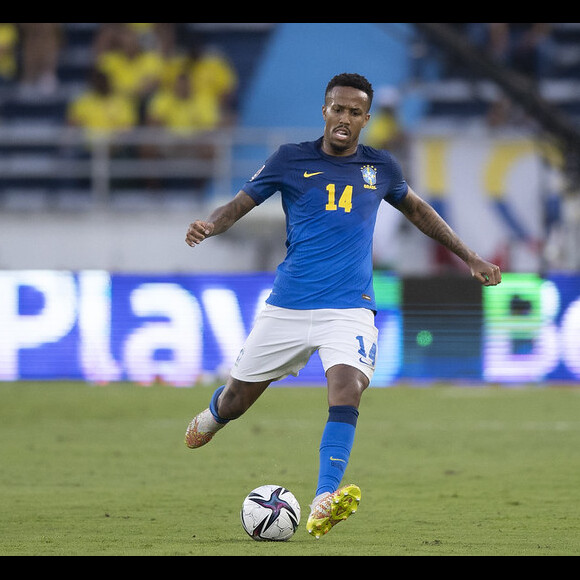 Recentemente, Éder Militão foi bastante criticado por ter colocado a ex na Justiça