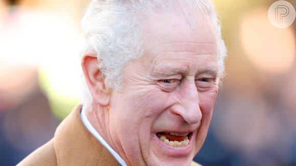 Rei Charles III assumiu o trono britânico há três meses e já viveu inúmeras situações embaraçosas na nova função