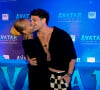 Aline Wirley e Igor Rickli trocaram beijos em première de 'Avatar: O Caminho da Água'