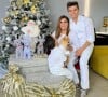 Mara Maravilha postou foto em família já em clima de Natal