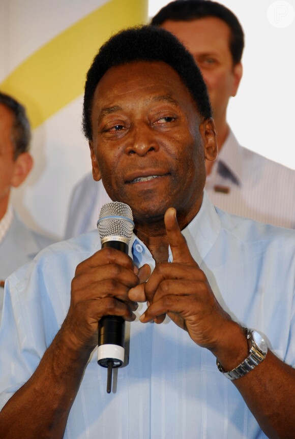 Pelé enfrentou uma série de problemas de saúde, passando por 3 cirurgias nos quadris
