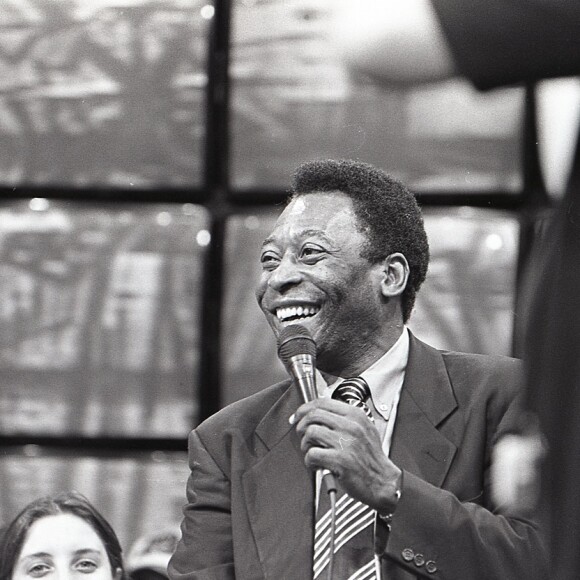 Pelé foi ainda compositor, cantor, ator e comentarista esportivo