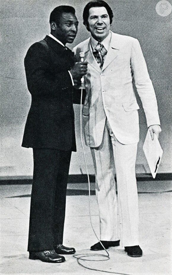 Pelé em foto com Silvio Santos em 1972
