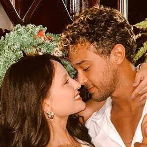 Larissa Manoela passou o Natal com o noivo, André Luiz Frambach