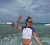 A atriz Mel Maia é fã da trend Brasilcore na moda praia e já usou diferentes biquínis com essa aposta fashion