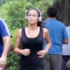 Nanda Costa aproveitou o domingo para correr no entorno da Lagoa Rodrigo de Feitas, na Zona Sul do Rio de Janeiro