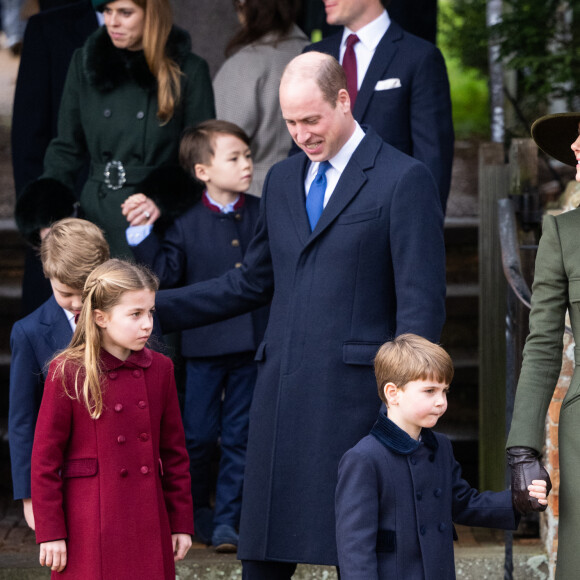 Todos os vestidos de dama de honra do casamento de Harry e Meghan foram consertados