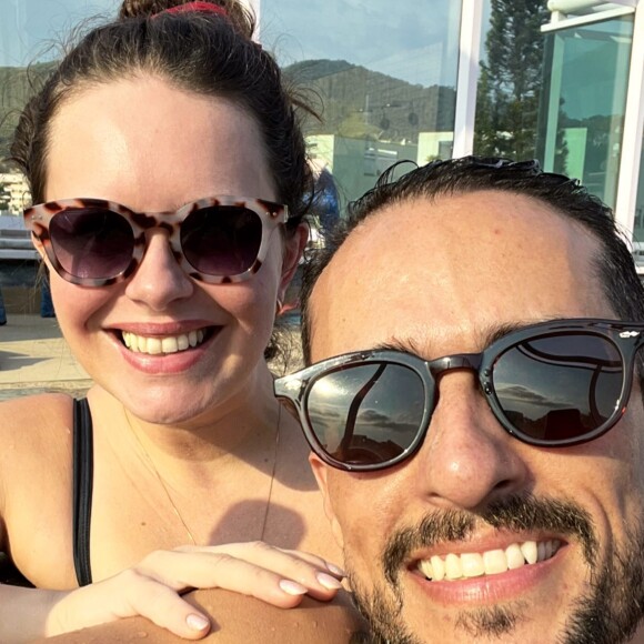 Mariana Bridi passou o dia na companhia de um amigo