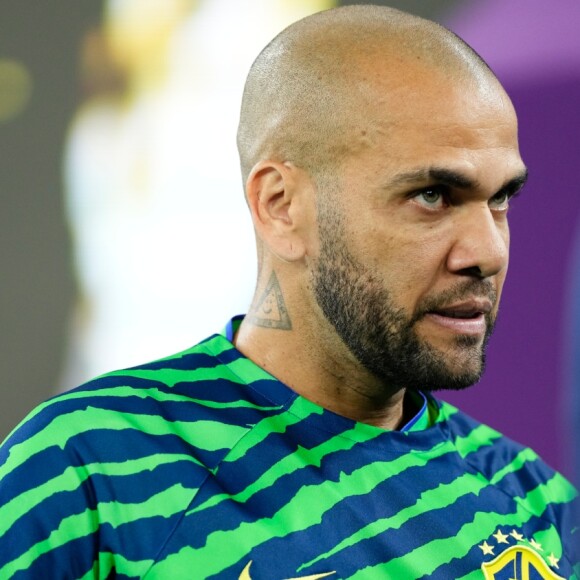 Daniel Alves muda depoimento em caso de assédio sexual