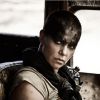 Charlize Theron raspou o cabelo para interpretar a Imperatriz Furiosa em 'Mad Max: Estrada da Fúria'