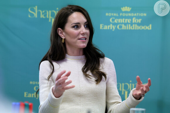 O cabelo de Kate Middleton está mais escuro: a duquesa exibiu nova cor nos fios em aparição recente