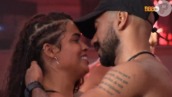 BBB 23: Paula e Ricardo passaram boa parte da festa dançando juntinhos