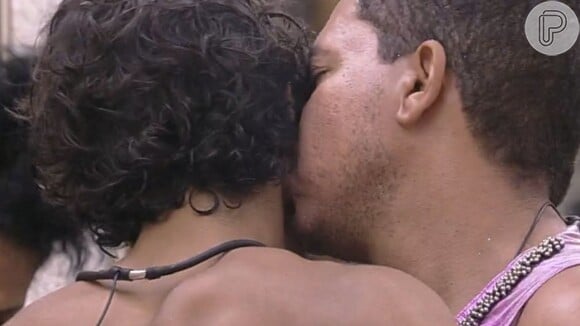 BBB 23: Bruno Gaga já havia tentato beijar Gabriel Santana em outra festa