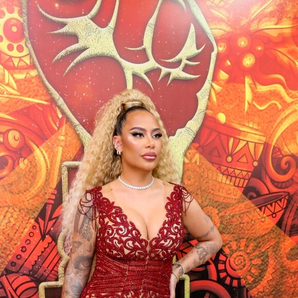 Rafaella Santos precisou faltar ensaios no Salgueiro