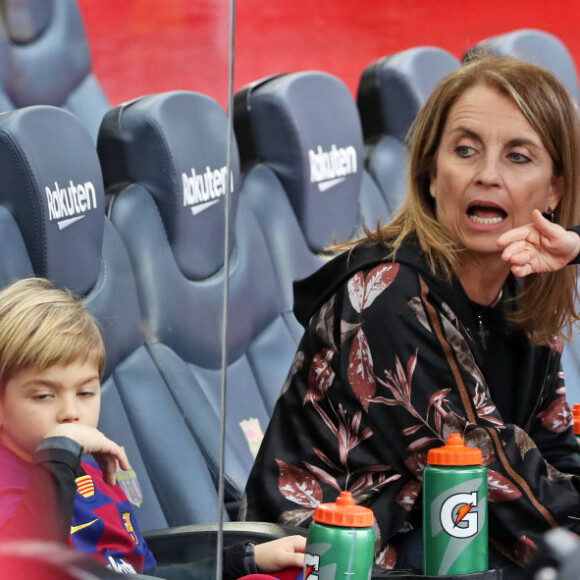 Mãe de Piqué não gostou do comportamento de Shakira após a separação