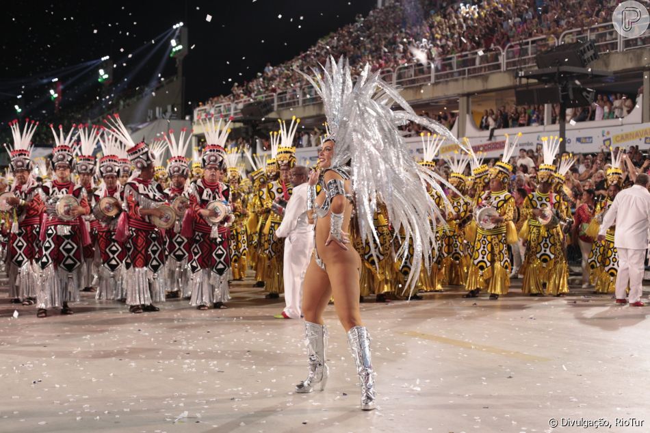 Paolla Oliveira no Carnaval 2023: 20 fotos que provam que a Rainha de