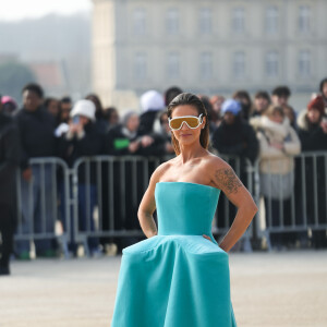 Andressa Suita foi convidada pela grife LOEWE para a Semana de Moda de Paris