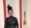 Rihanna no red carpet do Oscar 2023